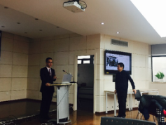 架沟通之桥–全球化时代外语课程的使命小黄书
“外语课堂中的跨文化沟通能力培养工作坊”成功举办