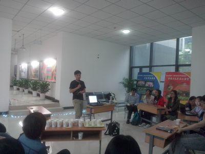 和你谈一场旅行——英语角活动顺利开展