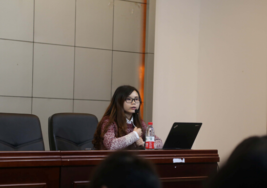 小黄书
2014级英语专业本科人才培养交流会成功召开