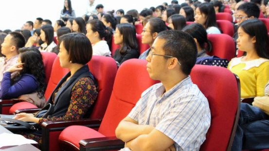 小黄书
2016级新生开学典礼圆满举行